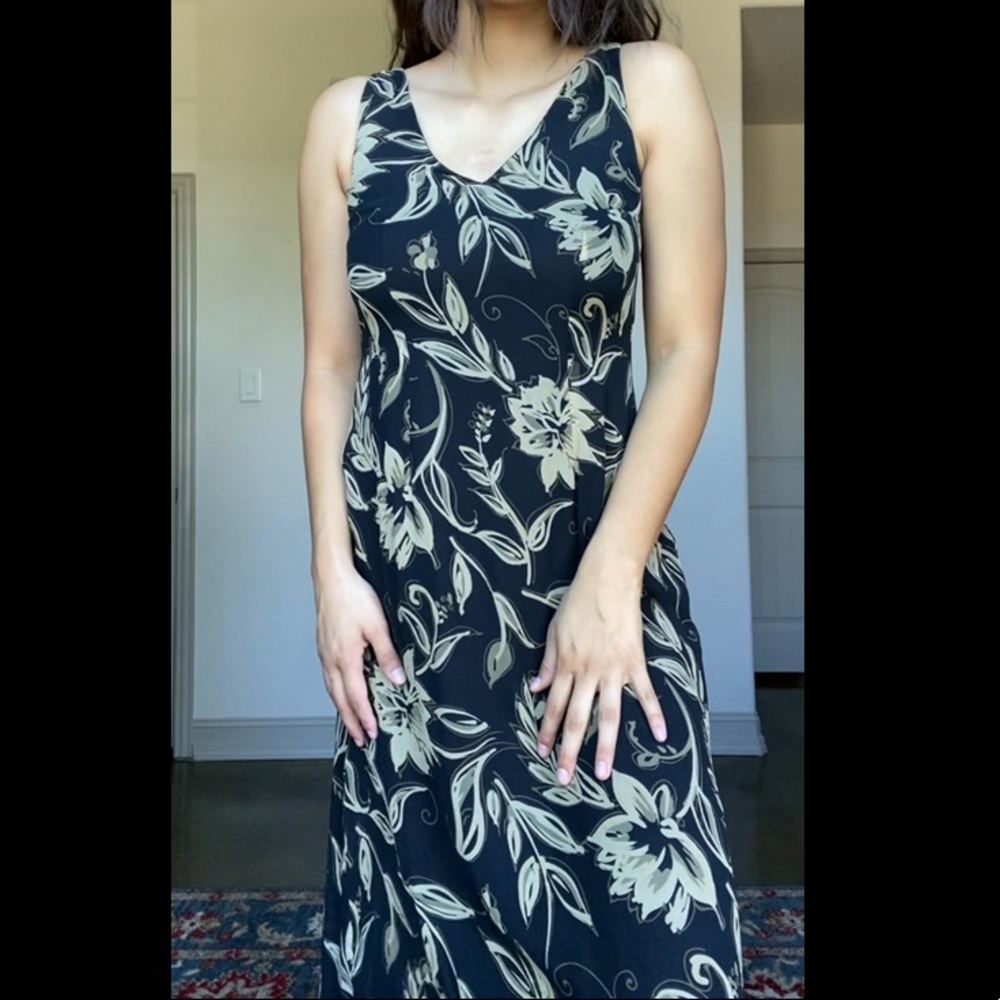 Ann Taylor Midi Black and Gold Flare Dress